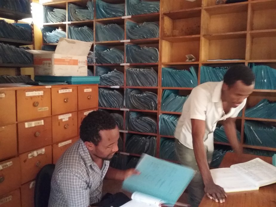 Paper forms sorting