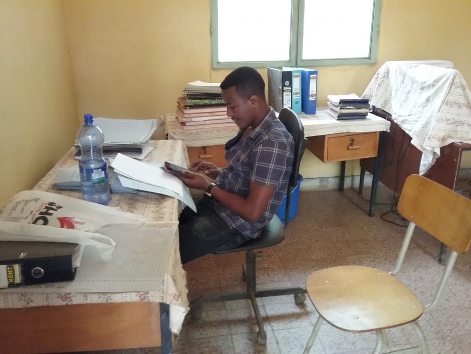 Paper forms sorting